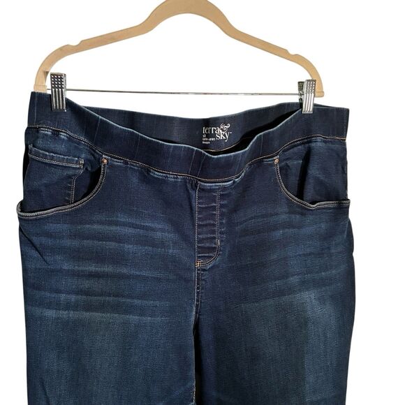 Women’s Terra & Sky Jeans, Pull On, Boot Cut Size 1X (16w-18w). - Picture 2 of 12